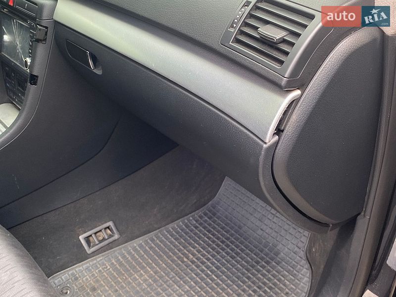 Седан Audi A4 2005 в Харькове