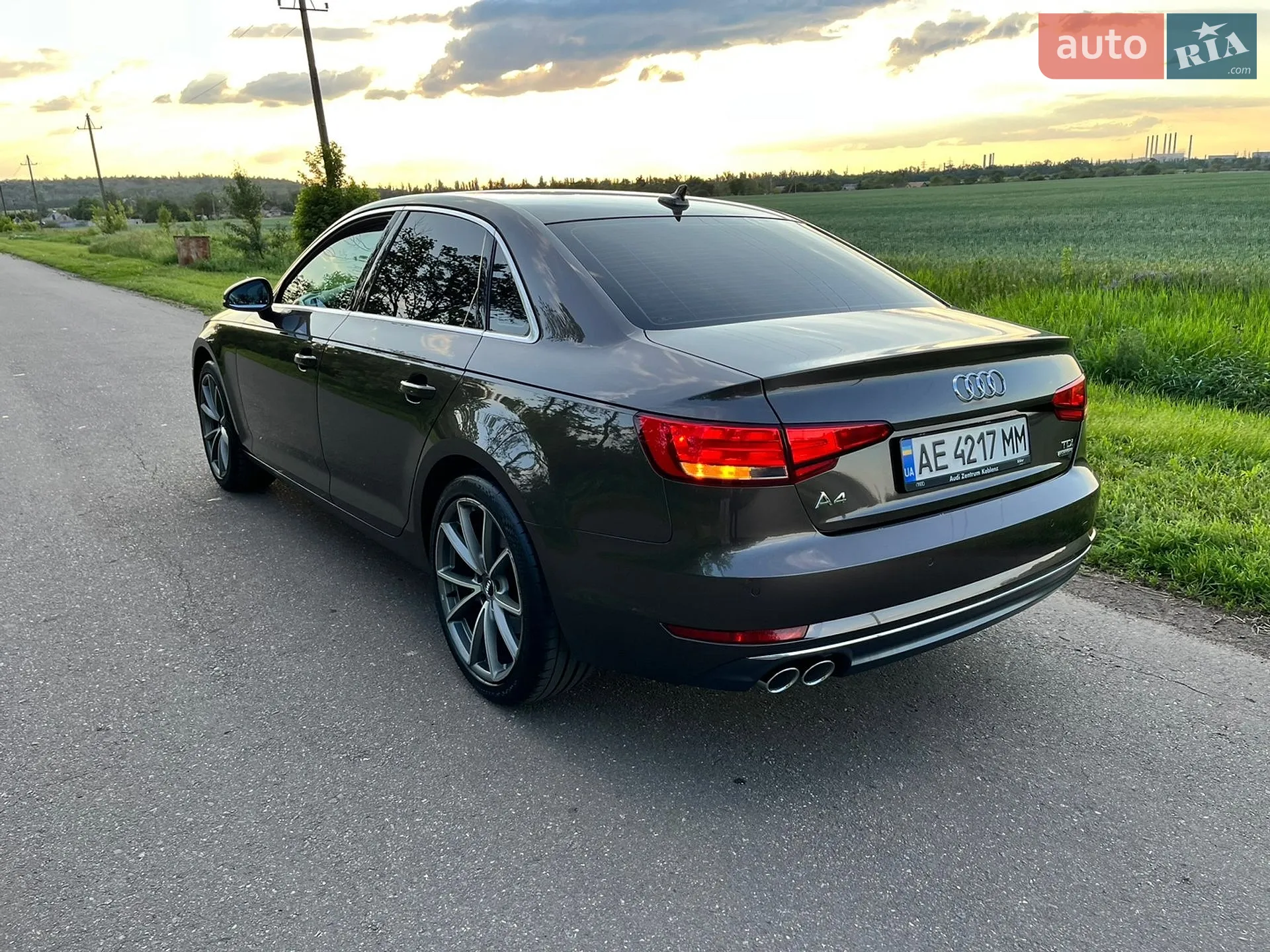 2016 Audi A4 - мініатюра 16