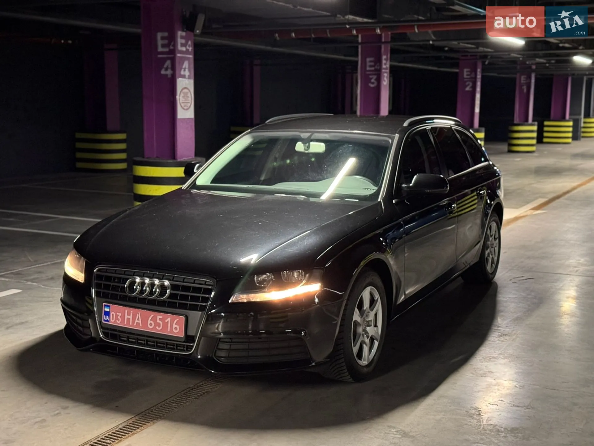 2010 Audi A4 - мініатюра 5
