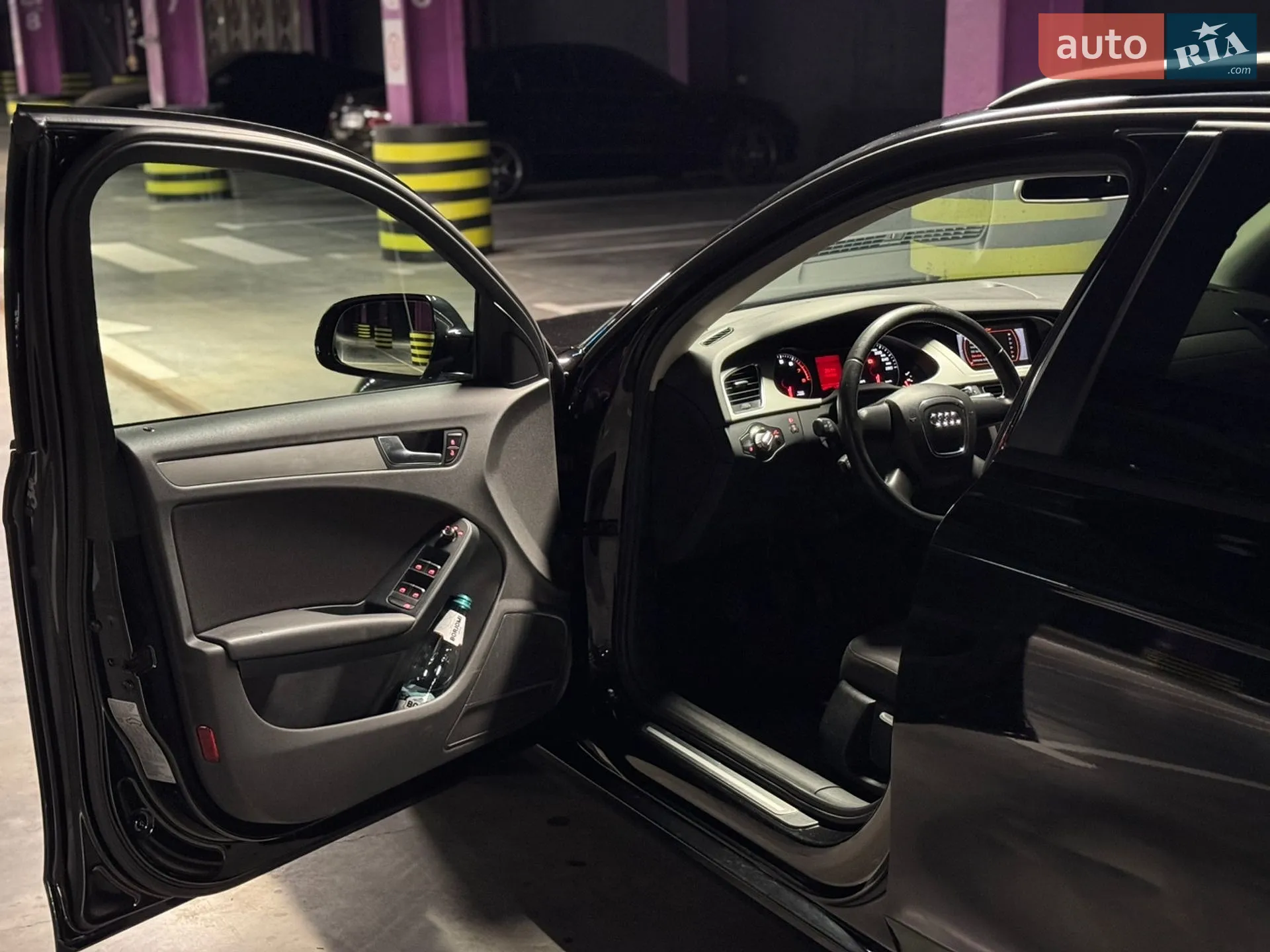 2010 Audi A4 - мініатюра 29