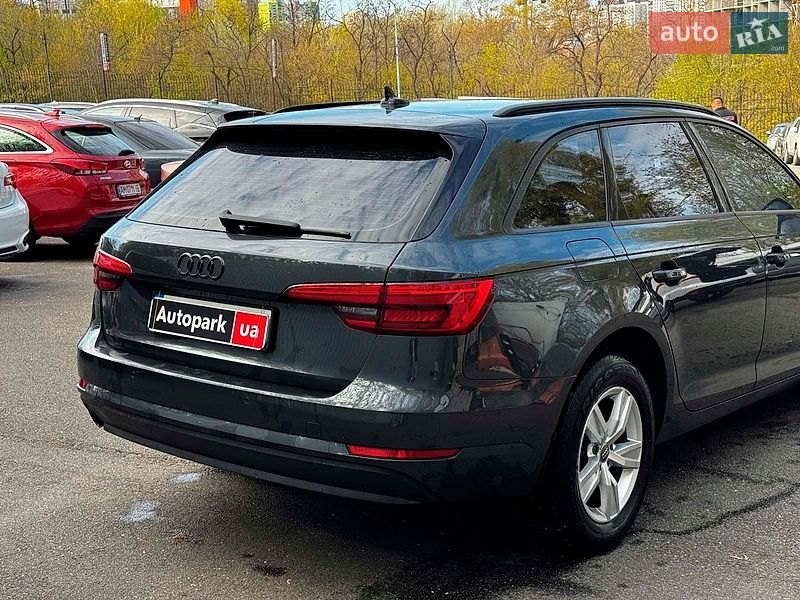 Універсал Audi A4 2016 в Києві