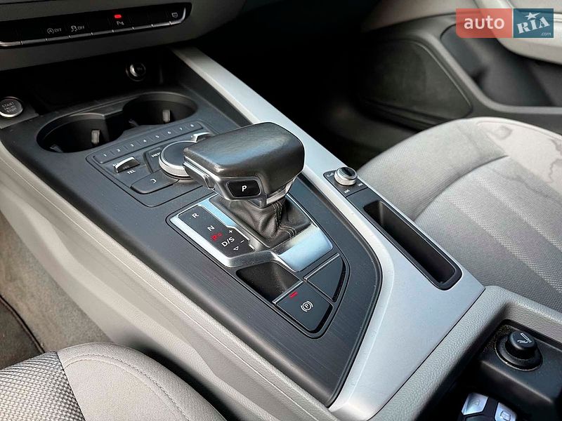 Універсал Audi A4 2016 в Києві