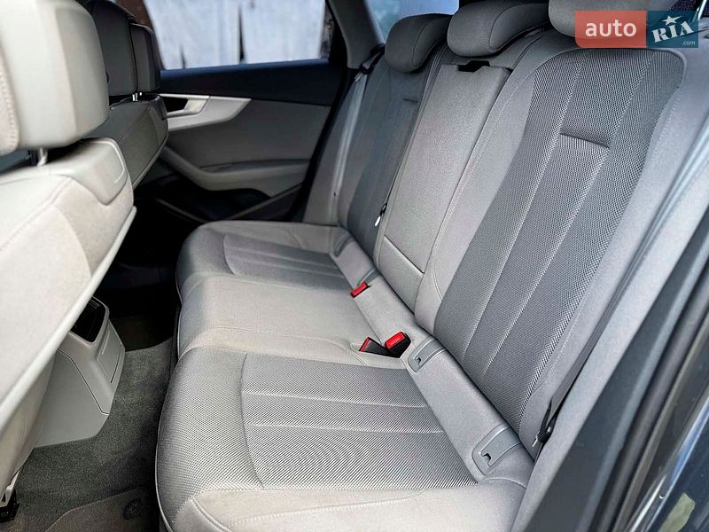 Універсал Audi A4 2016 в Києві