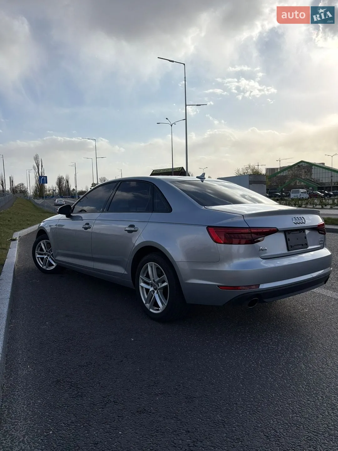 2016 Audi A4 - мініатюра 6