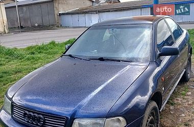 Седан Audi A4 1995 в Бару