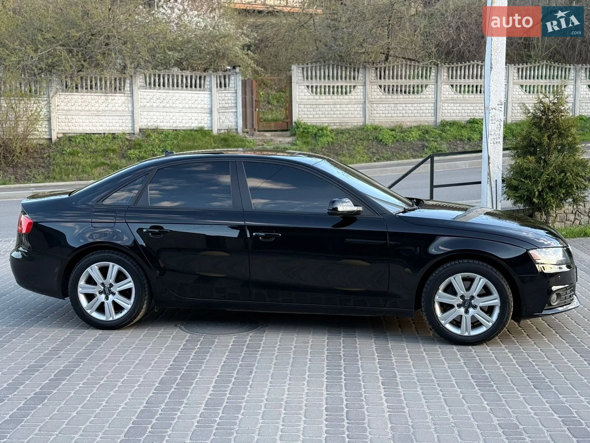 2010 Audi A4 - мініатюра 7