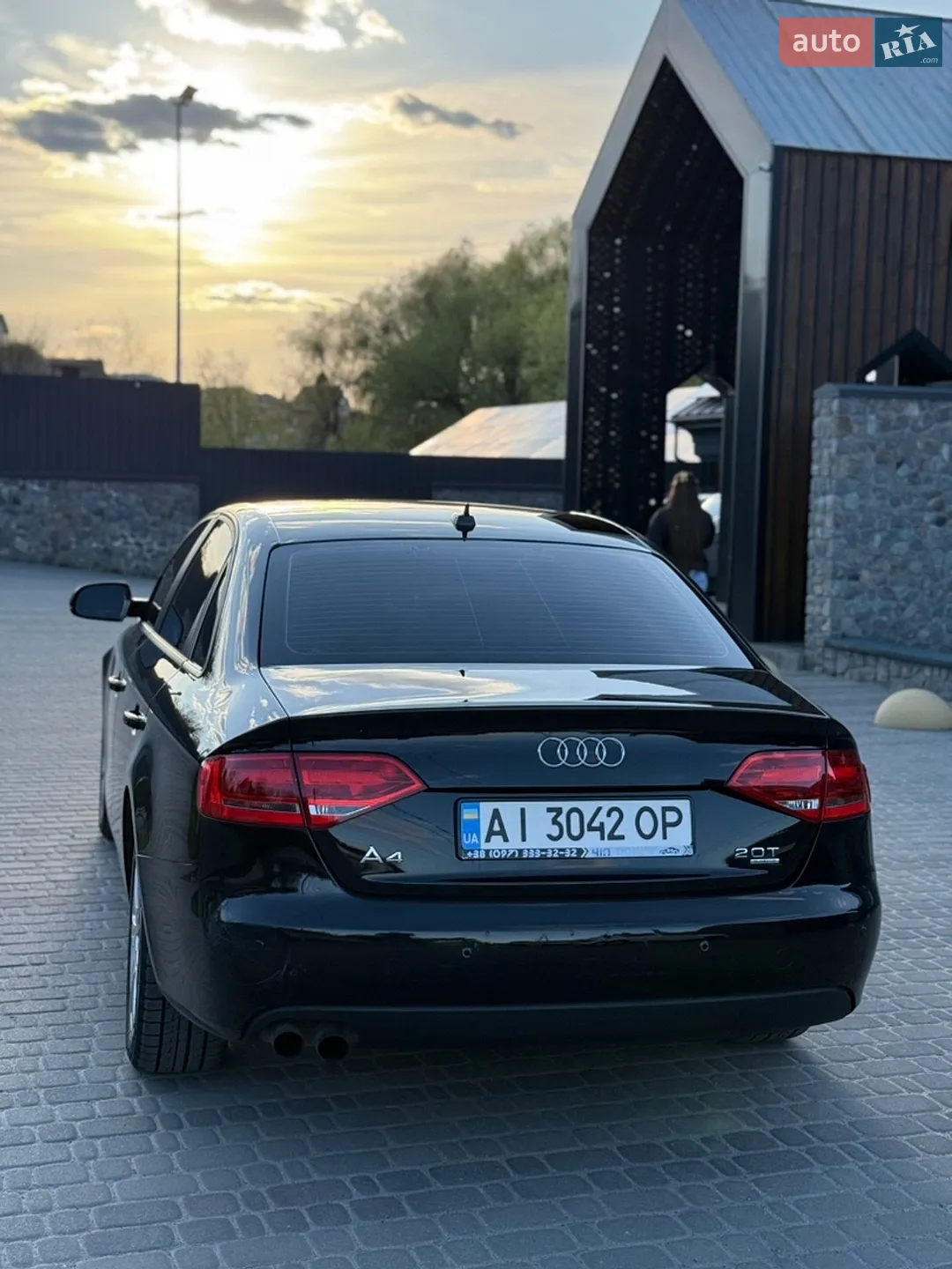2010 Audi A4 - мініатюра 9
