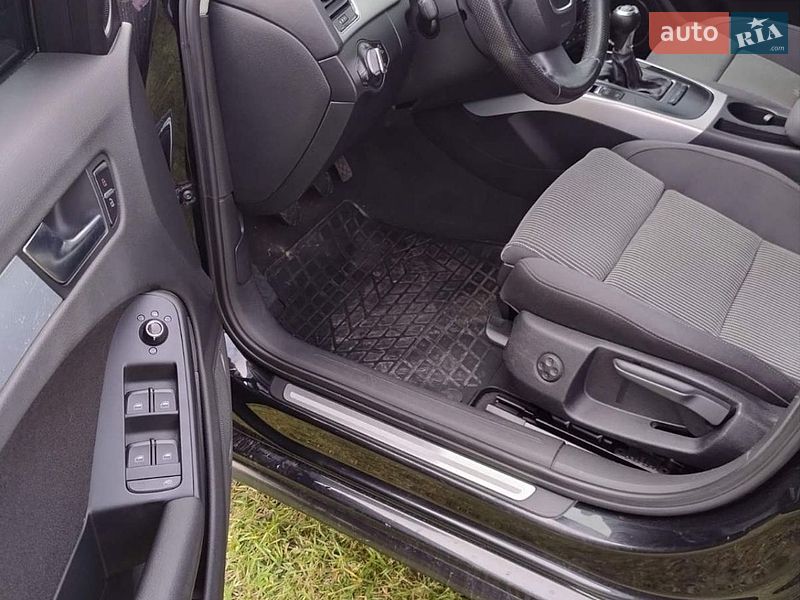 Седан Audi A4 2008 в Львове