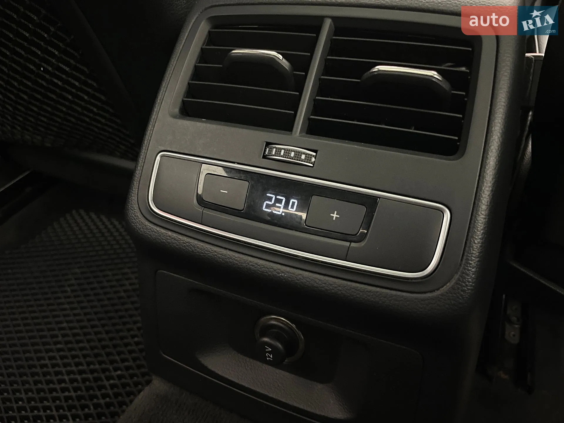 2016 Audi A4 - мініатюра 22