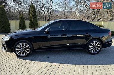 Седан Audi A4 2021 в Ивано-Франковске
