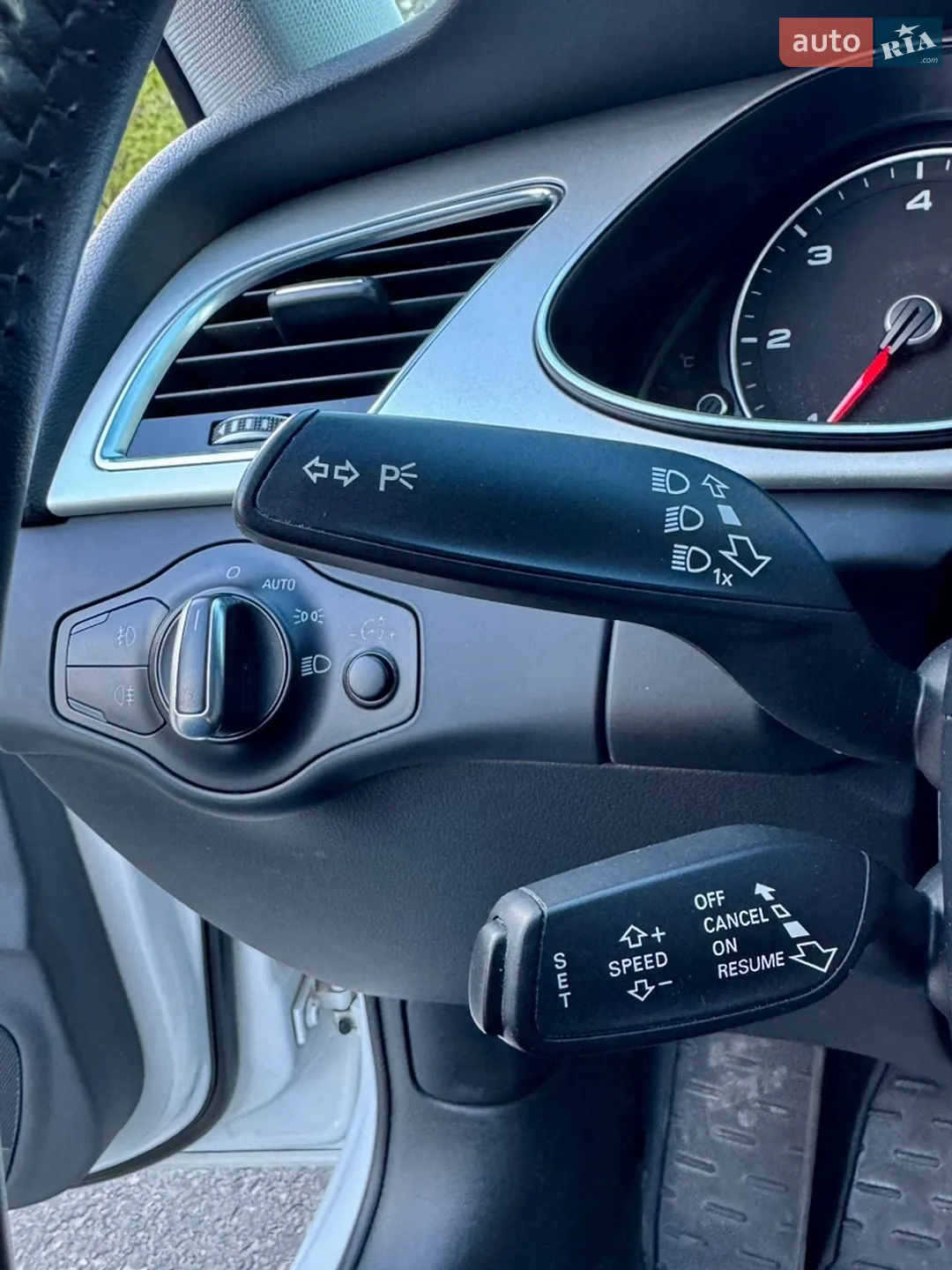 2015 Audi A4 - мініатюра 51