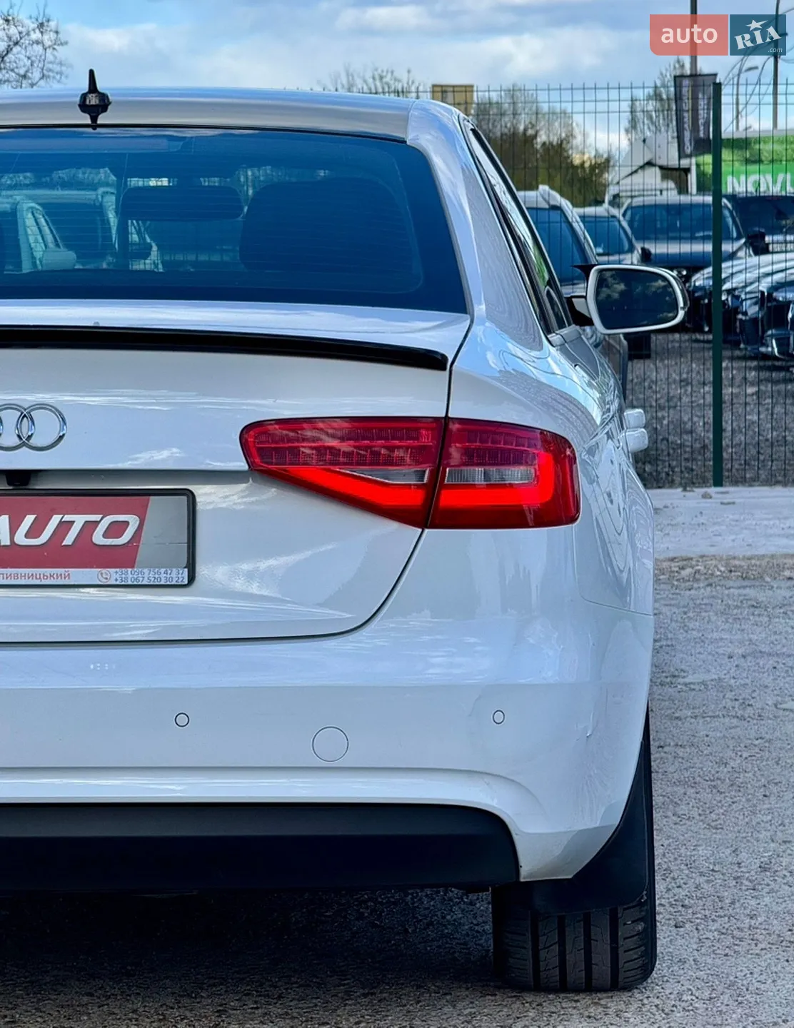 2015 Audi A4 - мініатюра 72