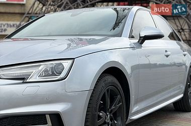 Седан Audi A4 2018 в Харькове