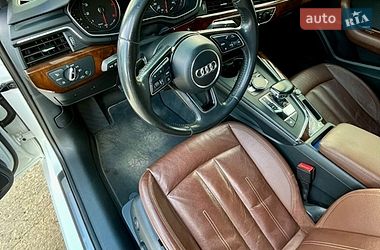 Седан Audi A4 2017 в Львове