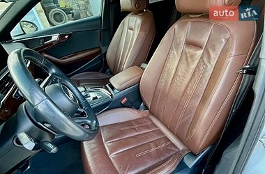 Седан Audi A4 2017 в Львове