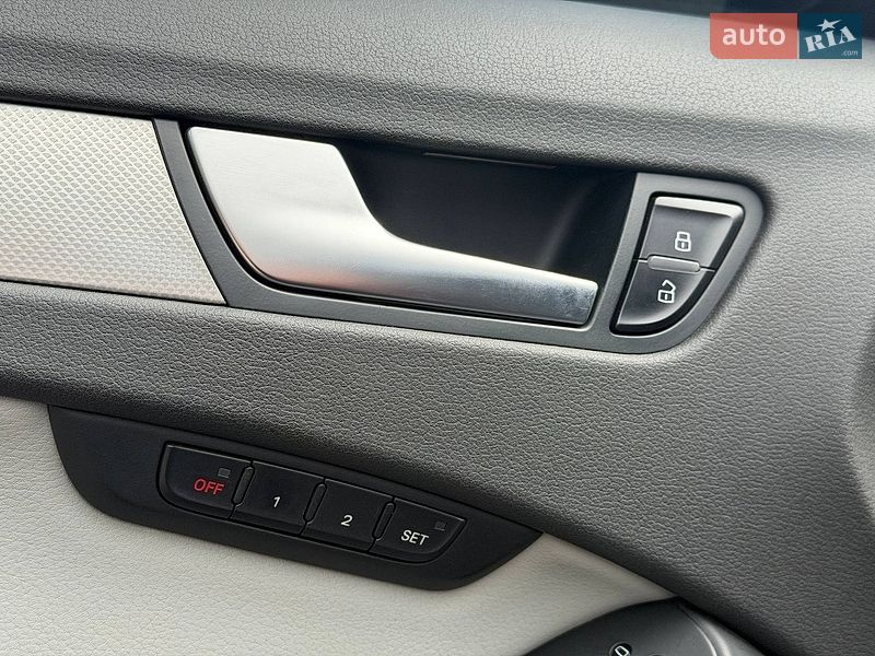 Седан Audi A4 2015 в Києві