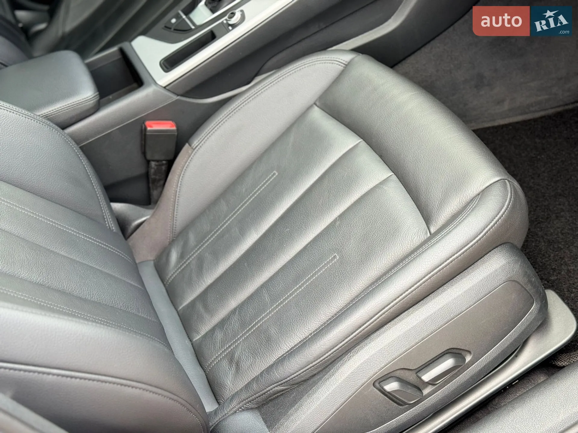 2019 Audi A4 - мініатюра 43