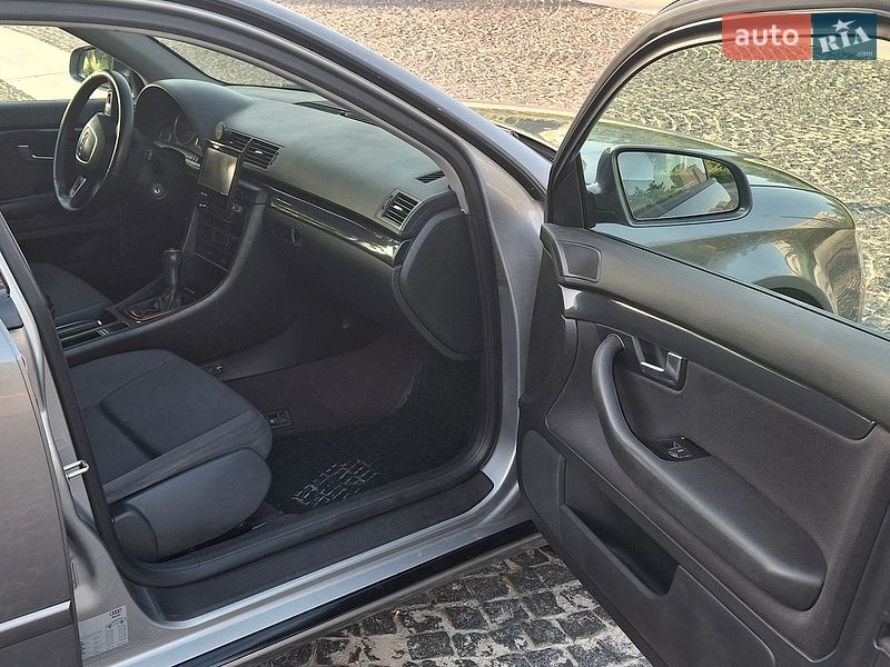 Седан Audi A4 2002 в Вишневому