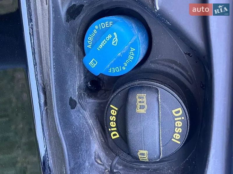 Audi A4 2017 VIN WAUZZZF41HA168227 фото оголошення 32 з 82