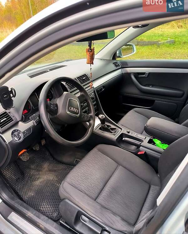 Седан Audi A4 2006 в Львове