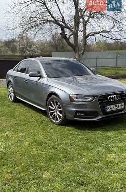 Седан Audi A4 2015 в Киеве
