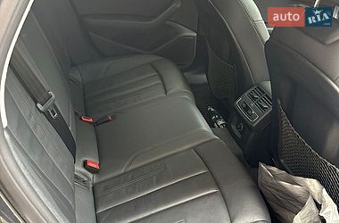 Седан Audi A4 2019 в Днепре