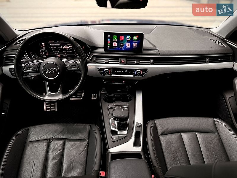 Седан Audi A4 2016 в Львове
