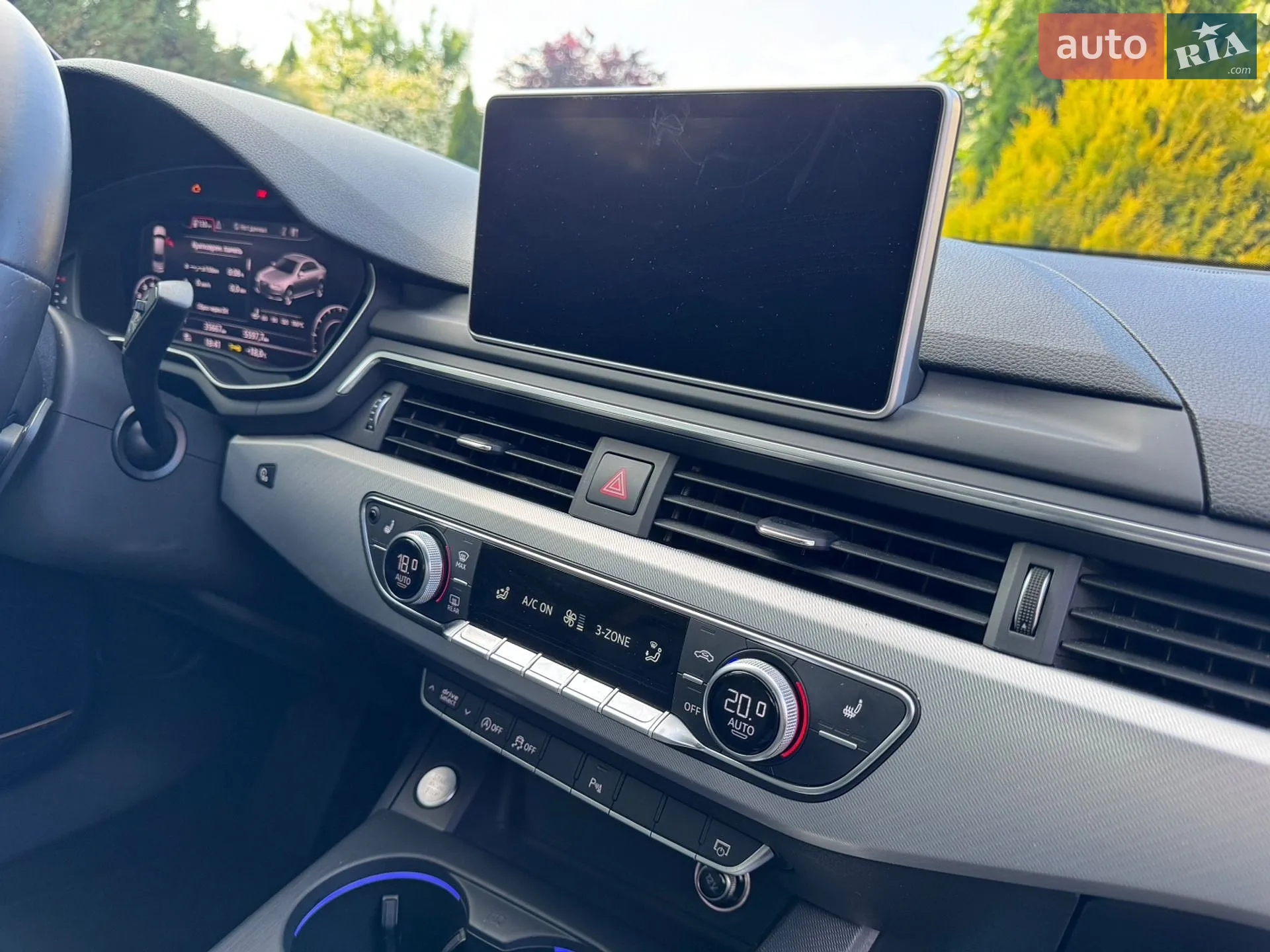 2016 Audi A4 - мініатюра 31