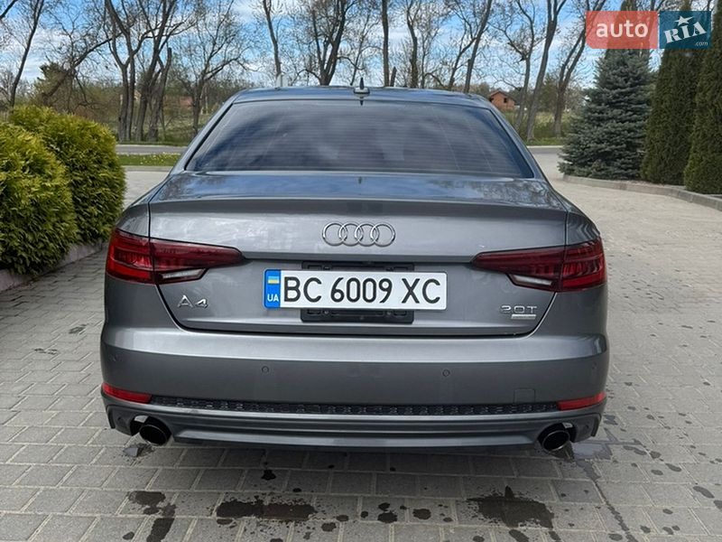Седан Audi A4 2018 в Львове