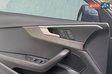 Седан Audi A4 2018 в Львове
