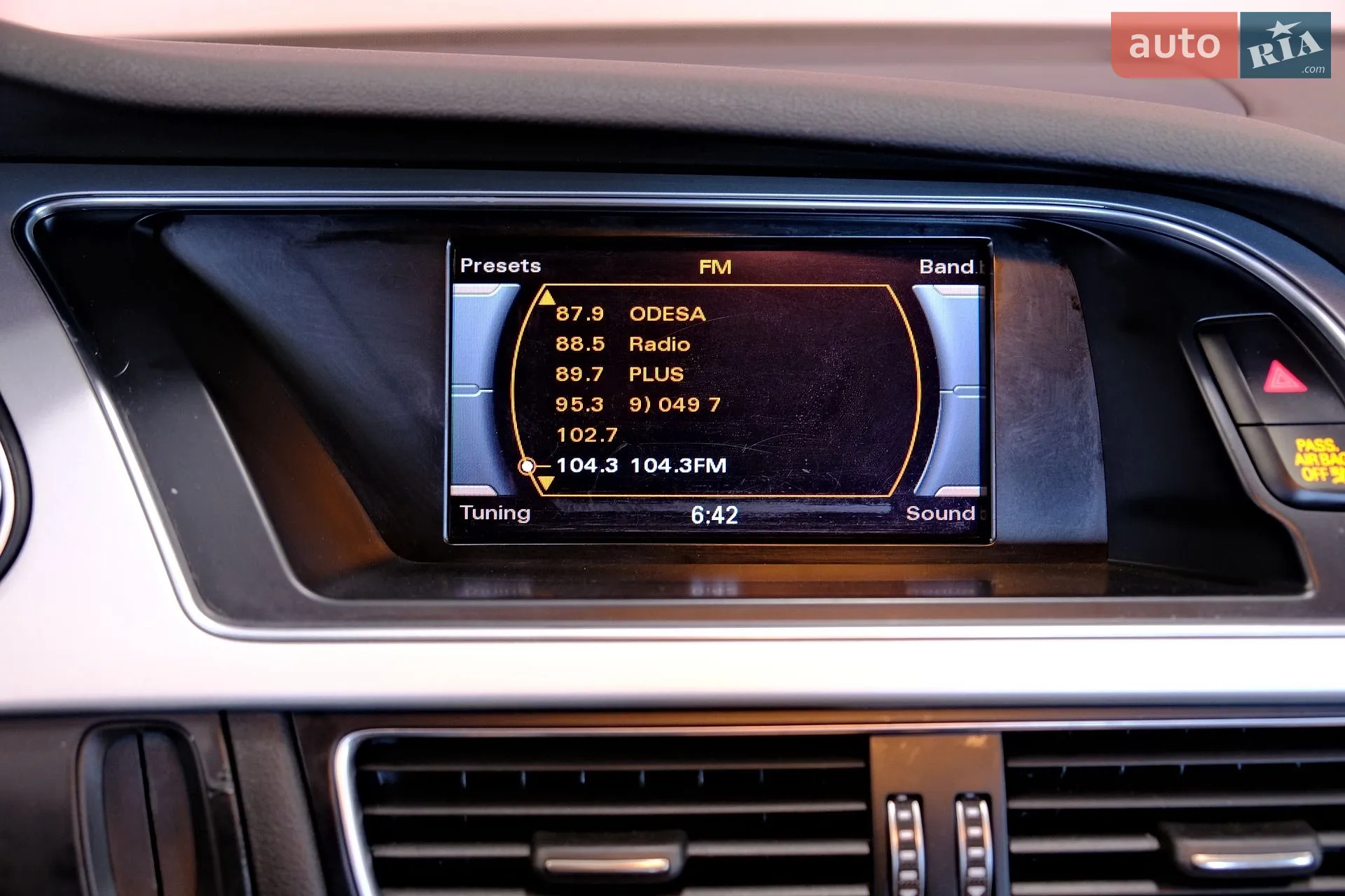 2015 Audi A4 - мініатюра 17
