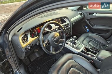 Седан Audi A4 2010 в Чернівцях