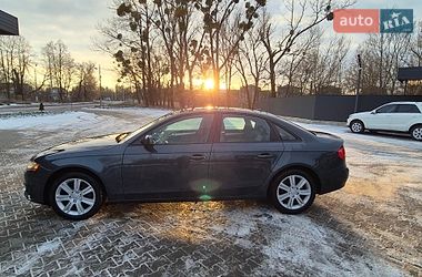 Седан Audi A4 2010 в Чернівцях