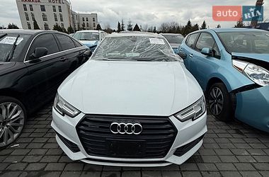 Седан Audi A4 2018 в Львове