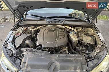 Седан Audi A4 2017 в Киеве