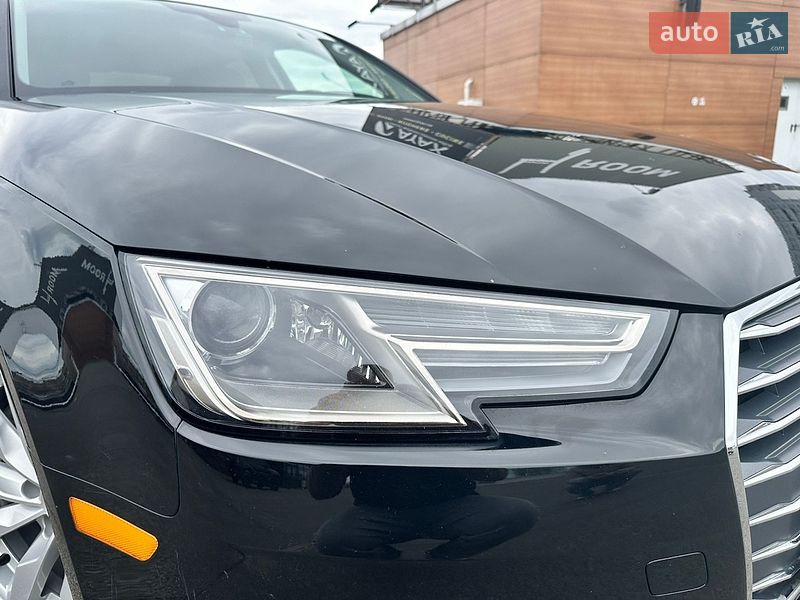 Седан Audi A4 2016 в Киеве