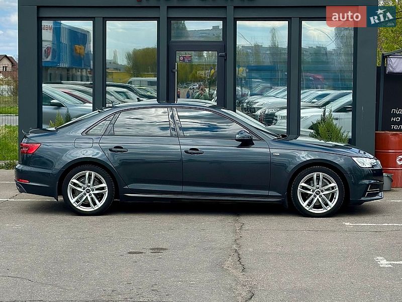 Седан Audi A4 2016 в Кременчуге