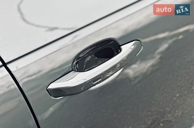 Седан Audi A4 2016 в Кременчуге