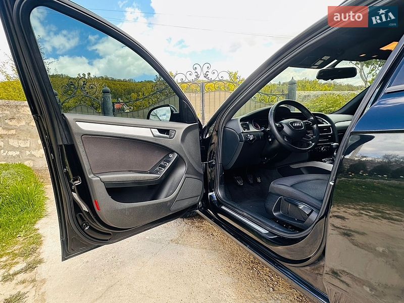 Універсал Audi A4 2013 в Чернівцях
