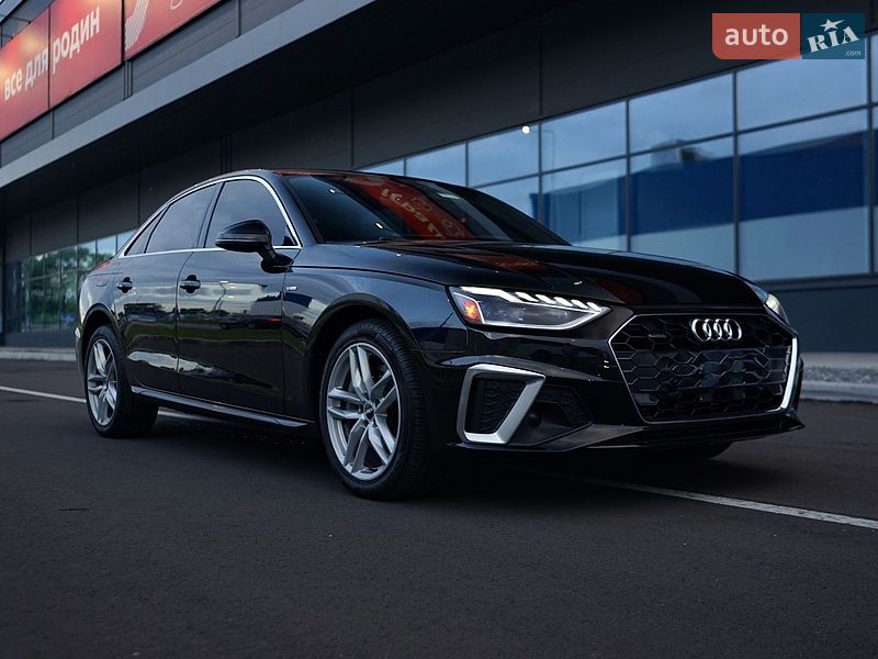 Седан Audi A4 2020 в Львові