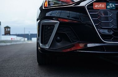 Седан Audi A4 2020 в Львові