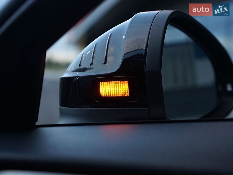 Седан Audi A4 2020 в Львові