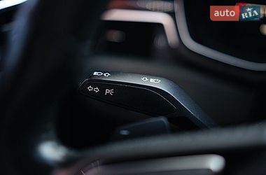 Седан Audi A4 2020 в Львові