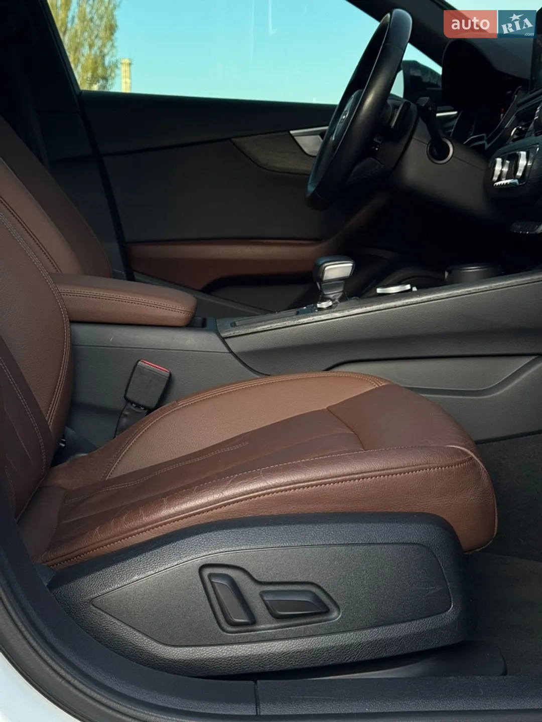 2016 Audi A4 - мініатюра 27