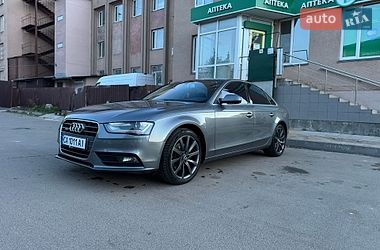Седан Audi A4 2014 в Золотоноше