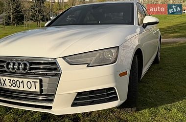 Седан Audi A4 2017 в Киеве