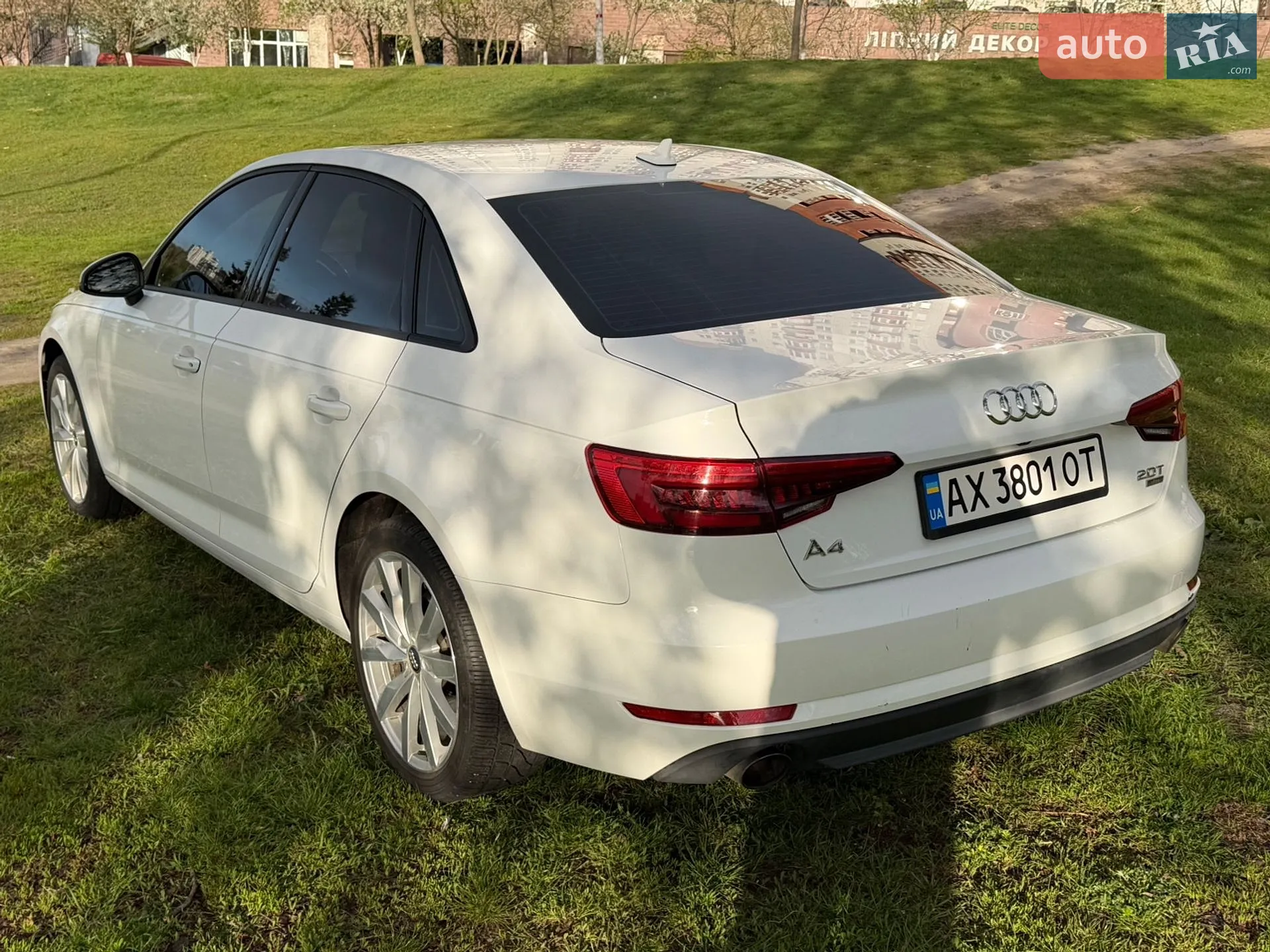 2017 Audi A4 - мініатюра 9