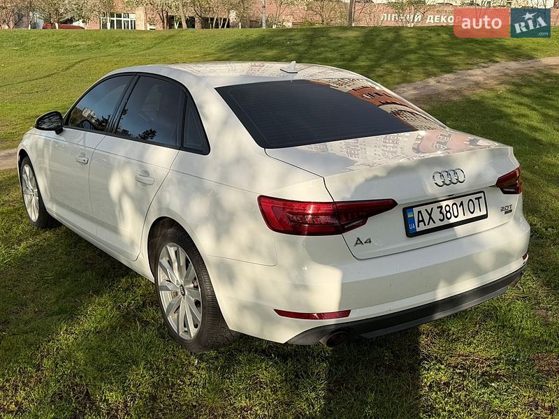 Седан Audi A4 2017 в Киеве