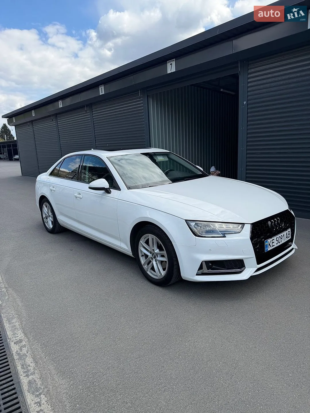 2017 Audi A4 - мініатюра 5