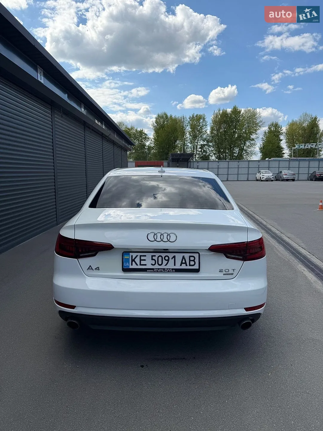 2017 Audi A4 - мініатюра 9